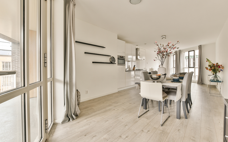 Light oak vinyl flooring